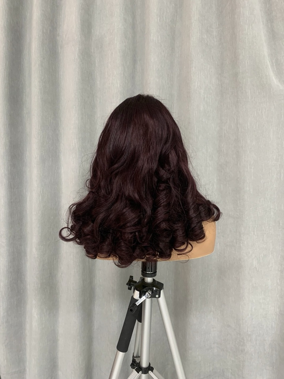 20"bouncy wig (burgundy)2